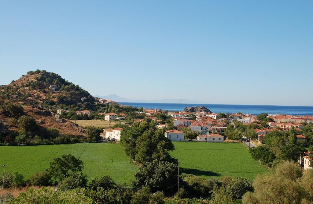 Guesthouse Karidia Skala Eresou Luaran gambar
